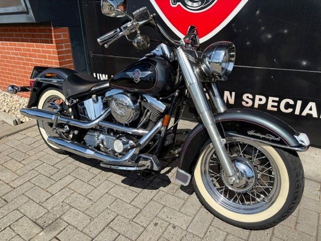 harley-davidson - nostalgia-softail-special-flstn