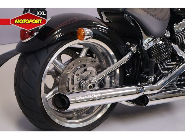 harley-davidson - rocker-fxcw