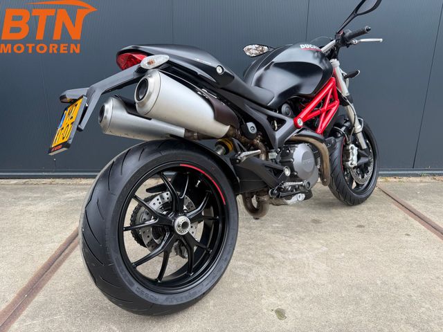 ducati - 796-monster