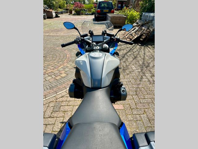 bmw - r-1200-rs