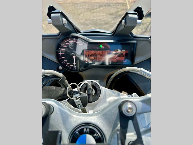 bmw - r-1200-rs
