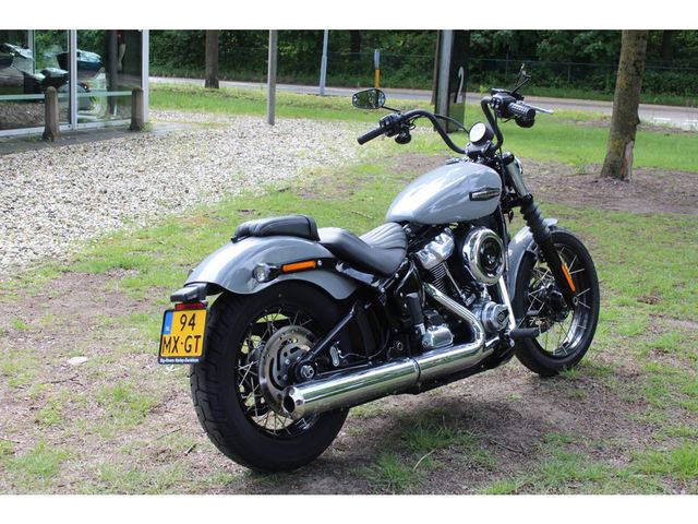 harley-davidson - softail-street-bob