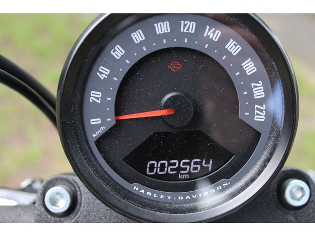 harley-davidson - softail-street-bob
