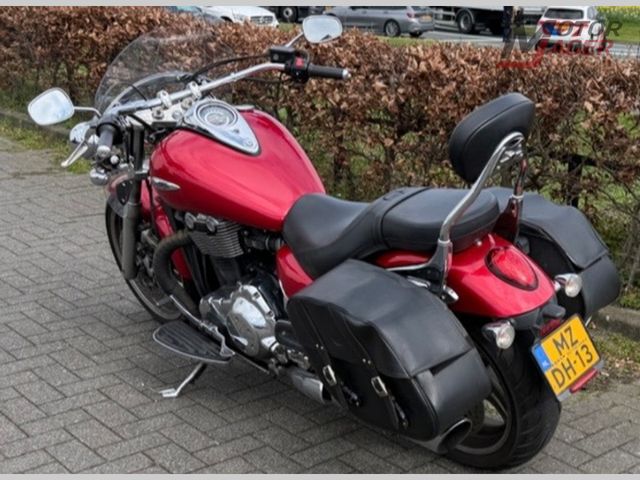 triumph - thunderbird