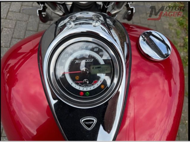 triumph - thunderbird