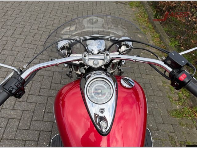 triumph - thunderbird