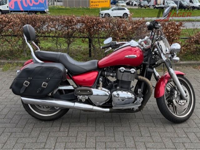 triumph - thunderbird