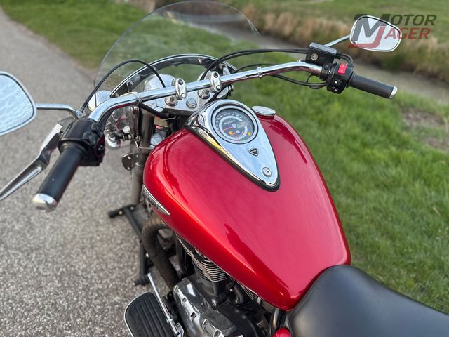 triumph - thunderbird