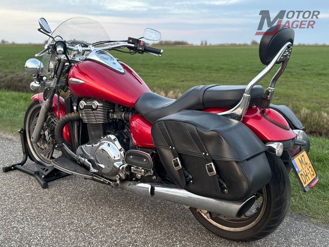 triumph - thunderbird