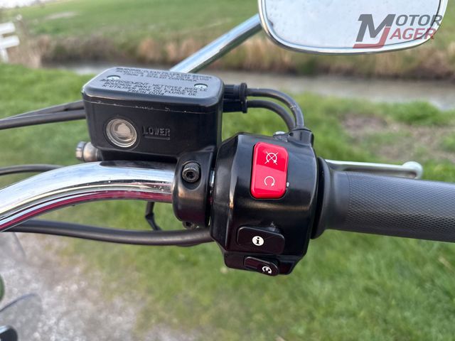 triumph - thunderbird