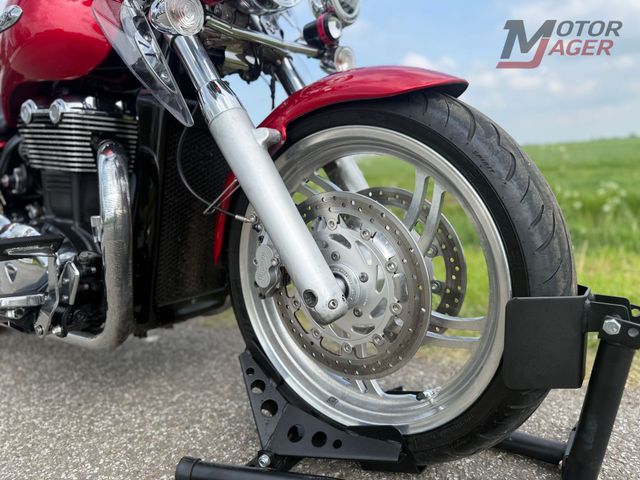 triumph - thunderbird