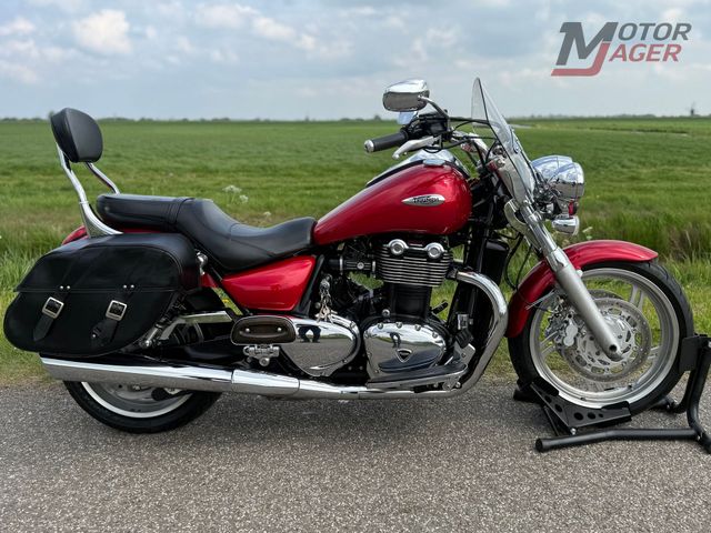triumph - thunderbird