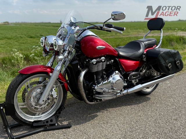 triumph - thunderbird