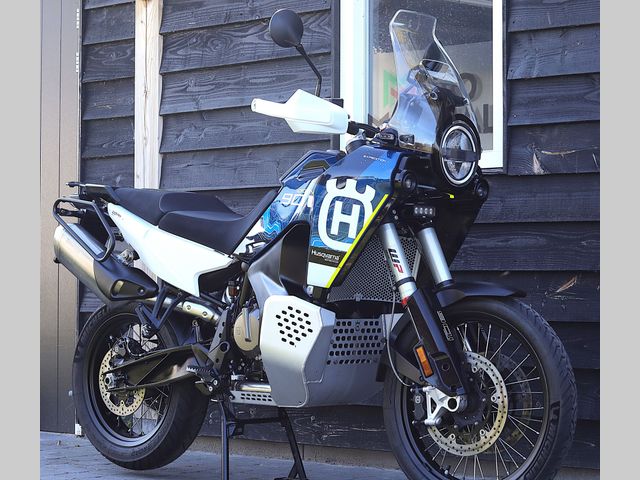 husqvarna - norden-901-expedition
