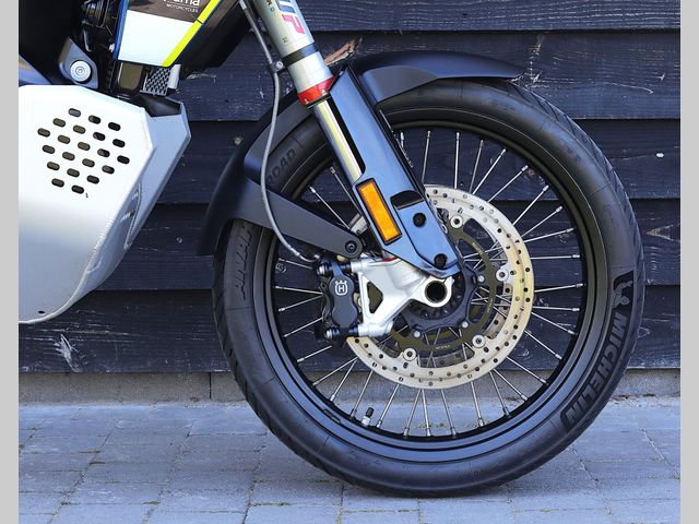 husqvarna - norden-901-expedition