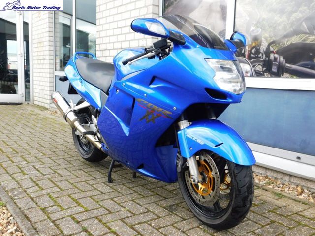 honda - cbr-1100--xx-super-blackbird