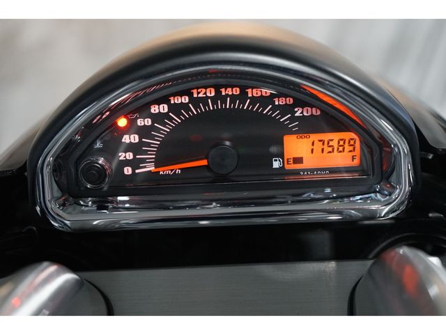 suzuki - vz-1600-marauder