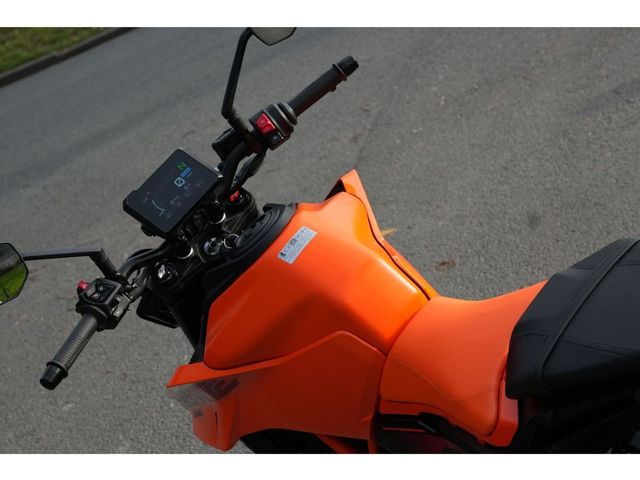 ktm - 390-duke-abs