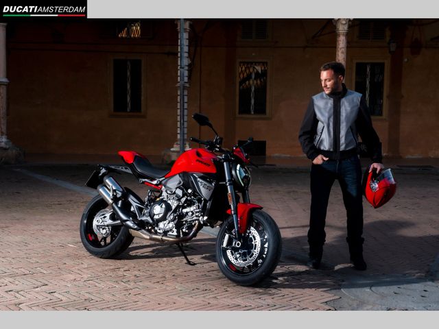 ducati - monster