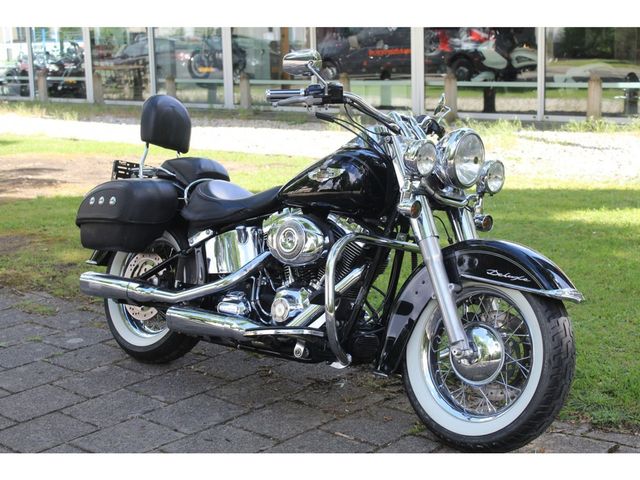 harley-davidson - softail-deluxe