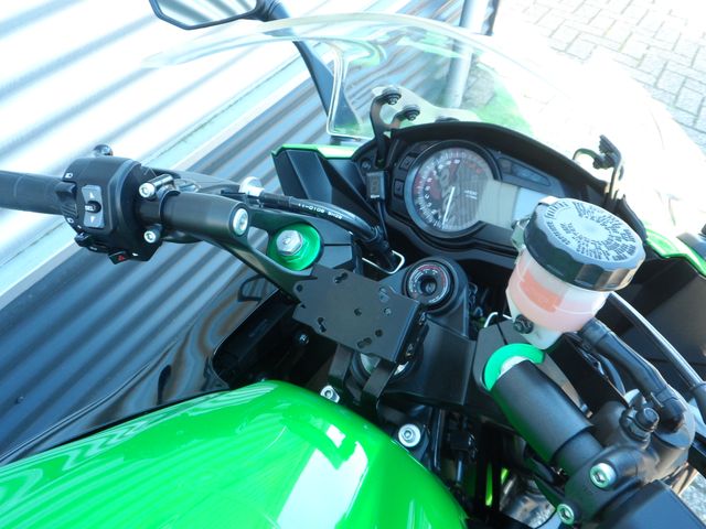 kawasaki - z-1000-sx-abs