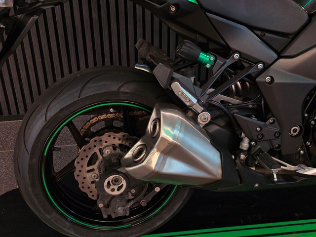 kawasaki - z-1000-sx-abs