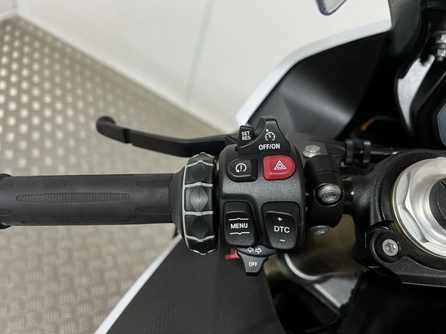 bmw - s-1000-rr