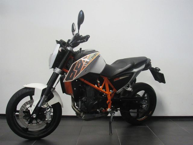 ktm - 690-duke-abs