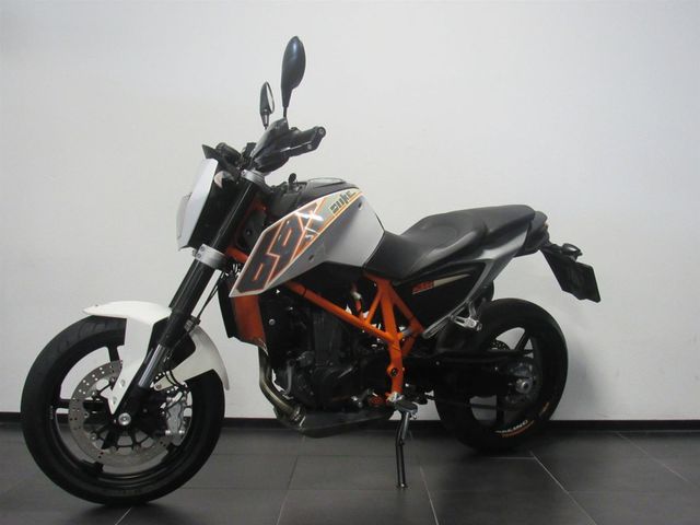 ktm - 690-duke-abs