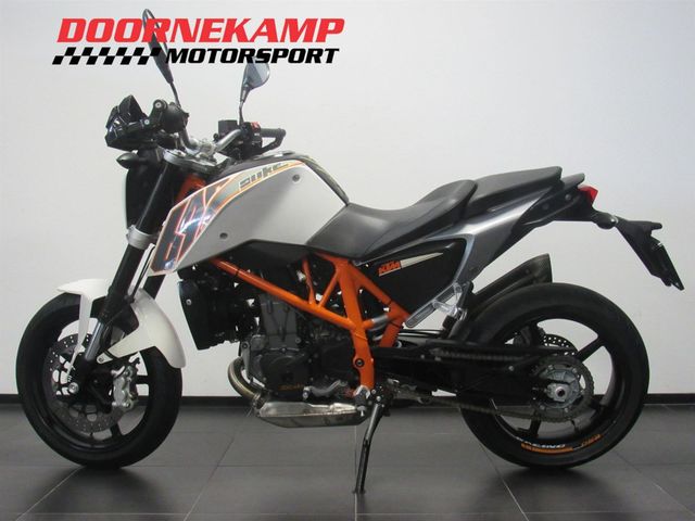 ktm - 690-duke-abs