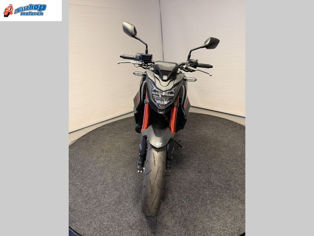 honda - cb-750-hornet