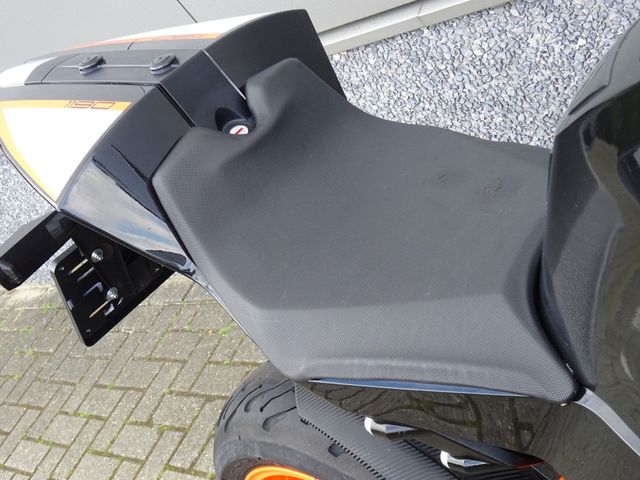 ktm - 1190-rc-8-r