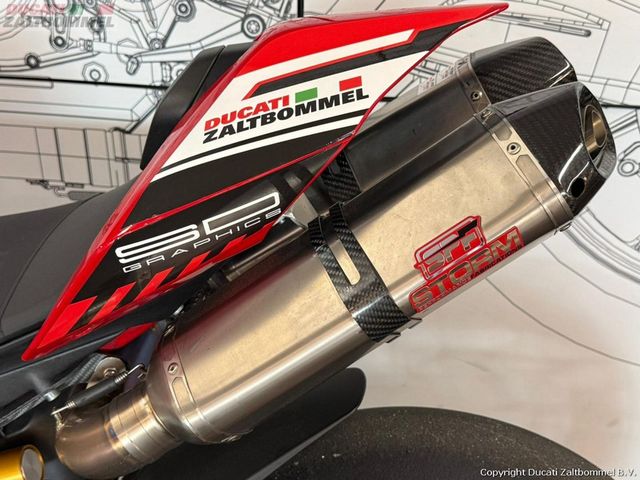 ducati - panigale-v4