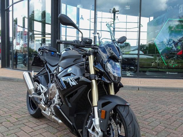 bmw - s-1000-r