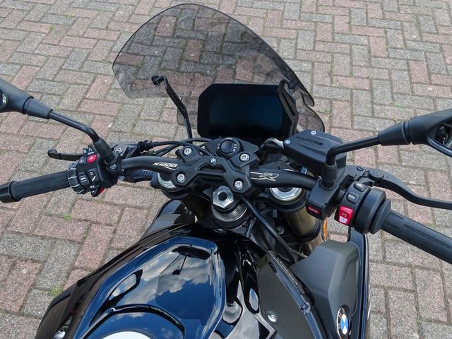 bmw - s-1000-r