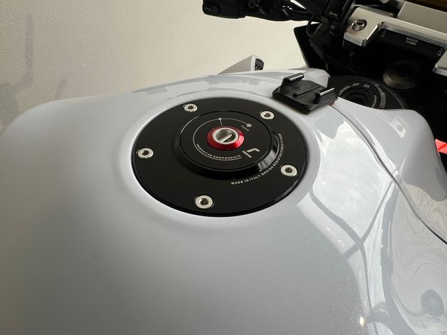 kawasaki - z1000-abs