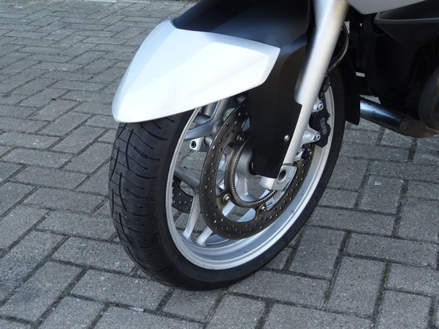 bmw - r-1200-rt