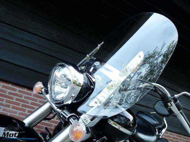 yamaha - xvs-1300-a-midnight-star