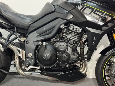 TRIUMPH TIGER 1050 SPORT – foto 2