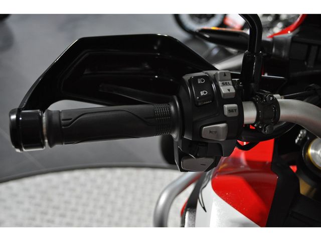 honda - crf-1000-l-africa-twin-dct