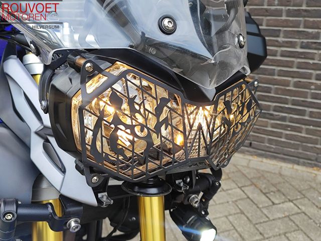 triumph - tiger-800