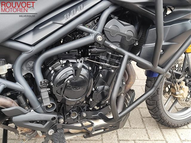 triumph - tiger-800