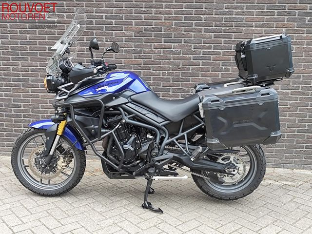 triumph - tiger-800