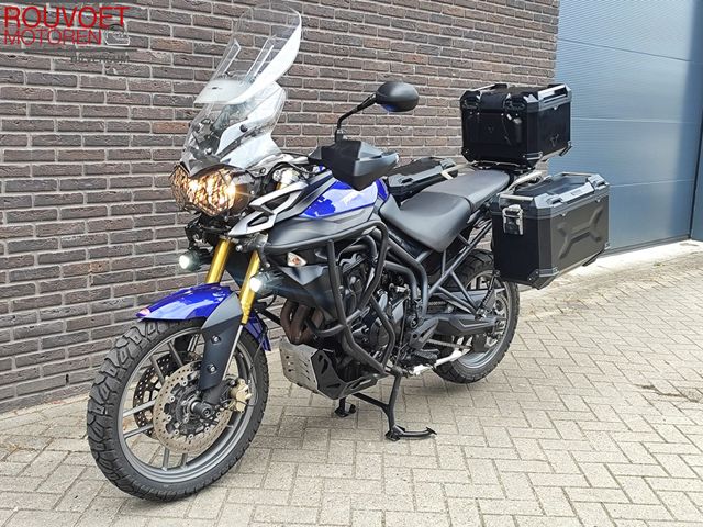 triumph - tiger-800