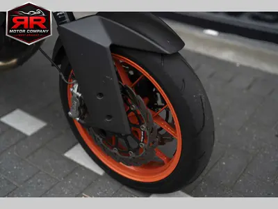 KTM 890 SMT – foto 4