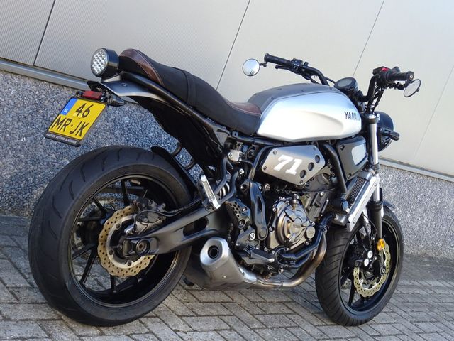 yamaha - xsr-700-abs