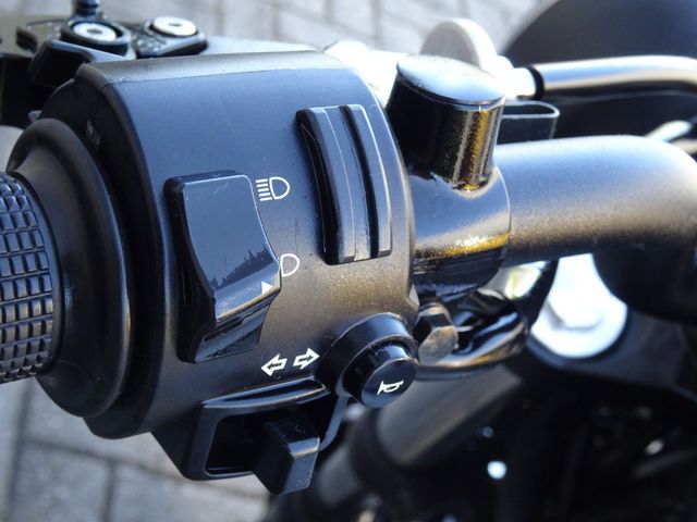 yamaha - xsr-700-abs