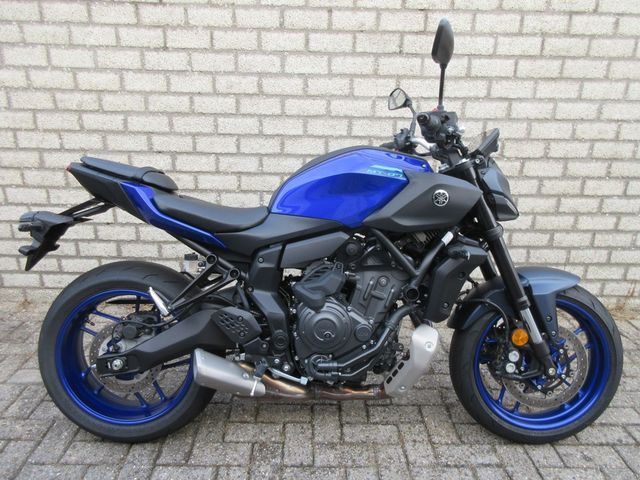 yamaha - mt-07-y-amt