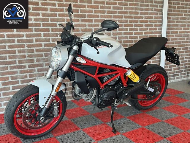 ducati - monster-797