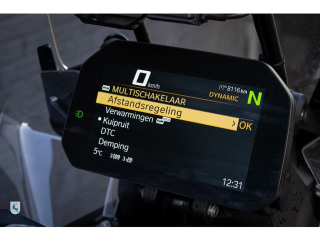 bmw - r-1300-gs-triple-black